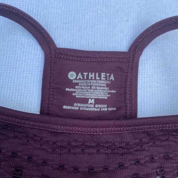 Cropped tank top fitness girly gym Women's Athleta Sports Bra, Burgundy, Size M - Picture 5 of 9